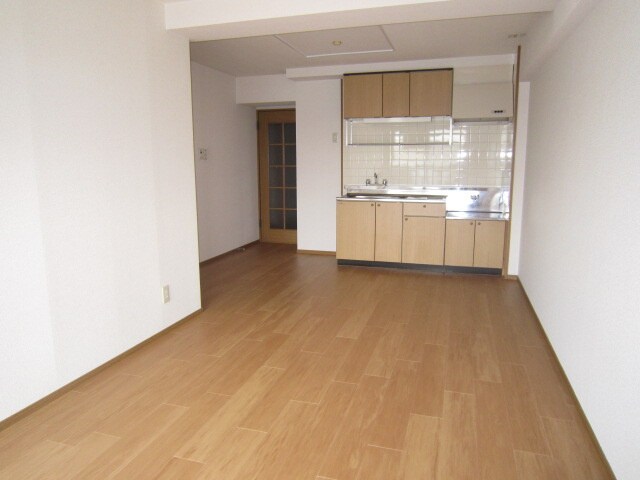 物件内観写真6　(居室)