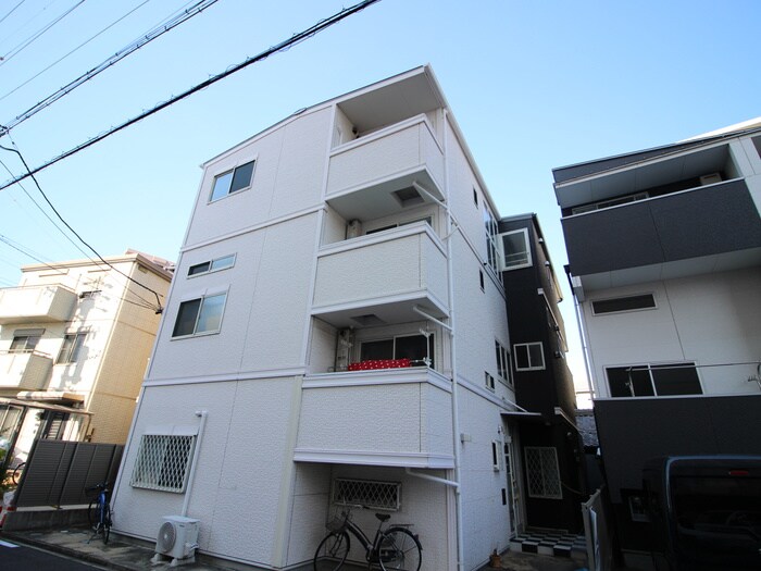 White　Hills　Westの外観写真