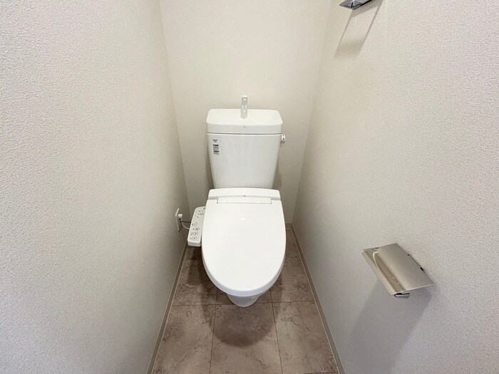 物件内観写真11　(トイレ)