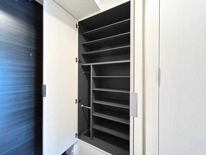 物件内観写真17　(靴箱)