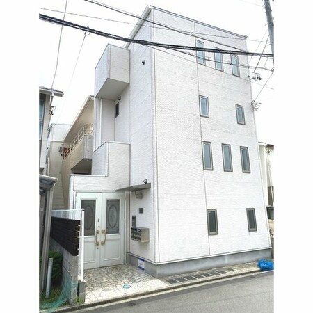 White House外観写真