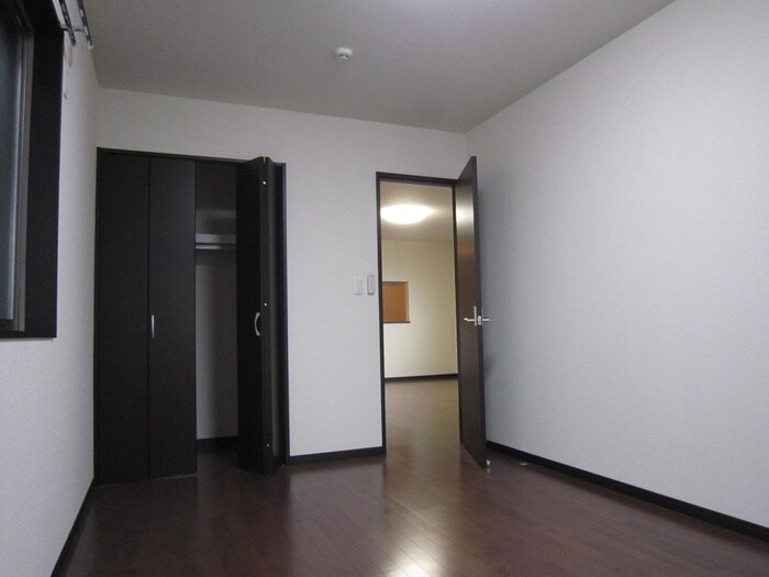 物件内観写真14　(居室)