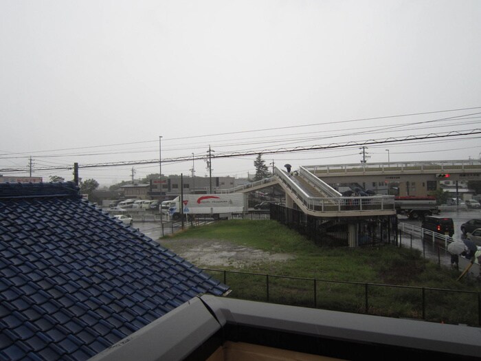 物件内観写真16　(室内からの展望)