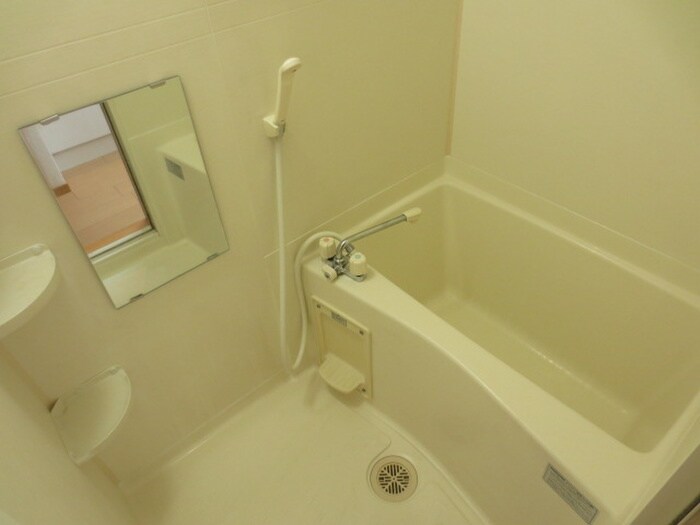 物件内観写真8　(バス／シャワールーム等)