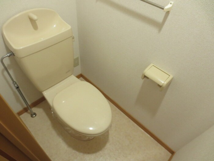 物件内観写真9　(トイレ)