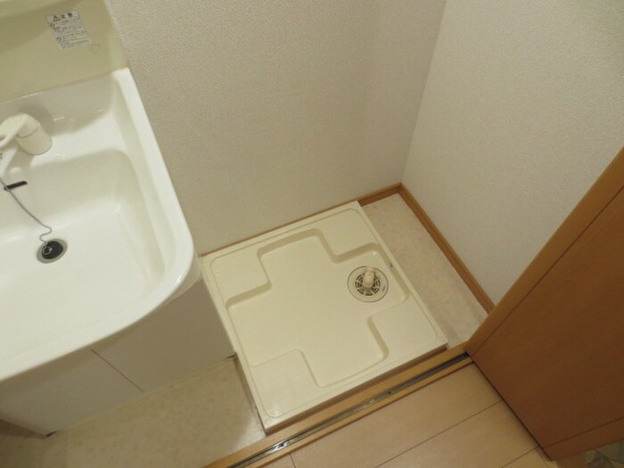 物件内観写真14　(廊下)