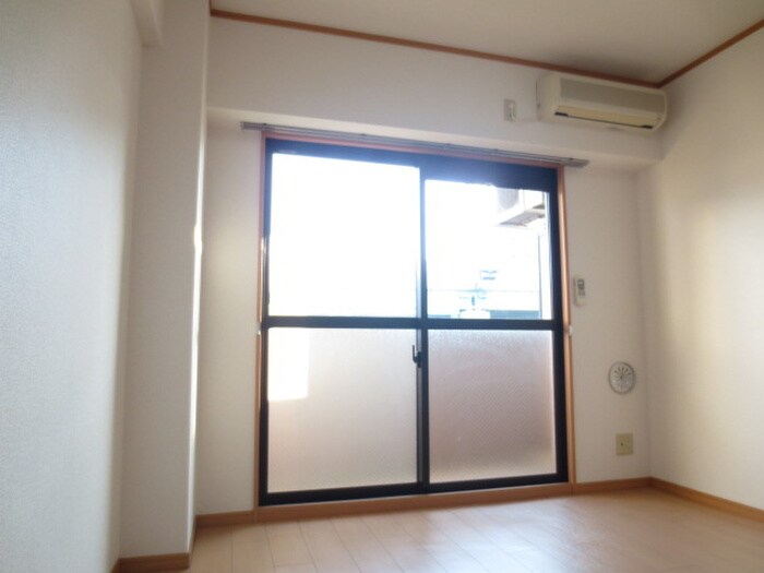 物件内観写真19　(居室)