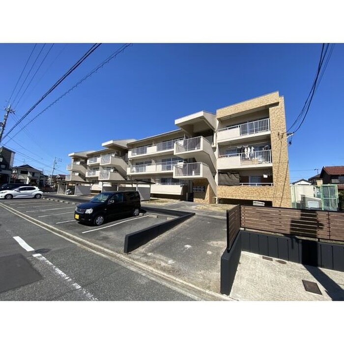 シーズンコート小賀須の物件外観写真