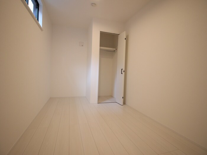 物件内観写真10　(居室)