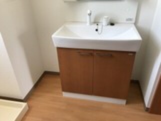 物件内観写真7　(洗面)