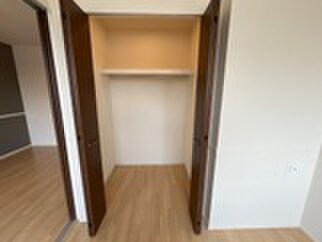 物件内観写真16　(収納)