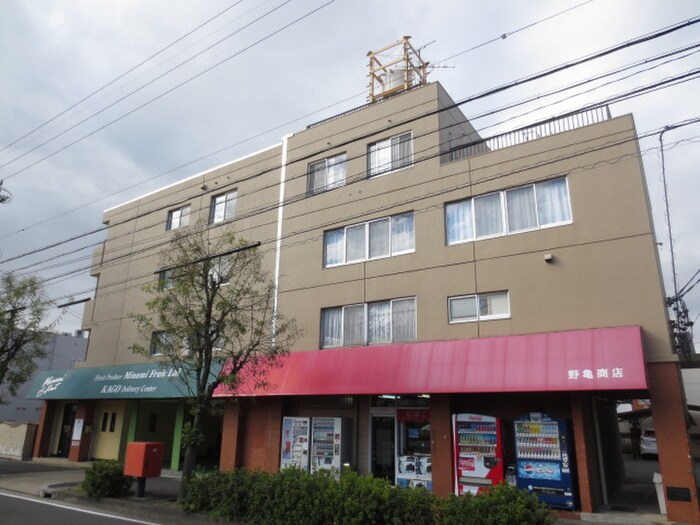 物件外観写真3　(外観写真)