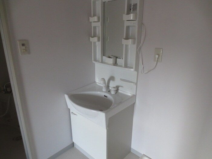 物件内観写真11　(洗面)