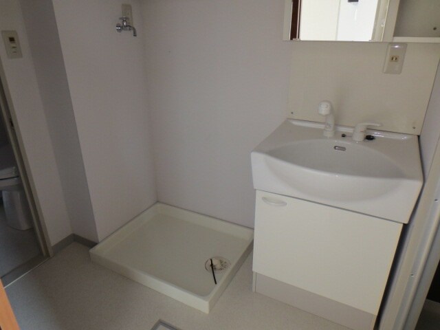 物件内観写真11　(洗面)
