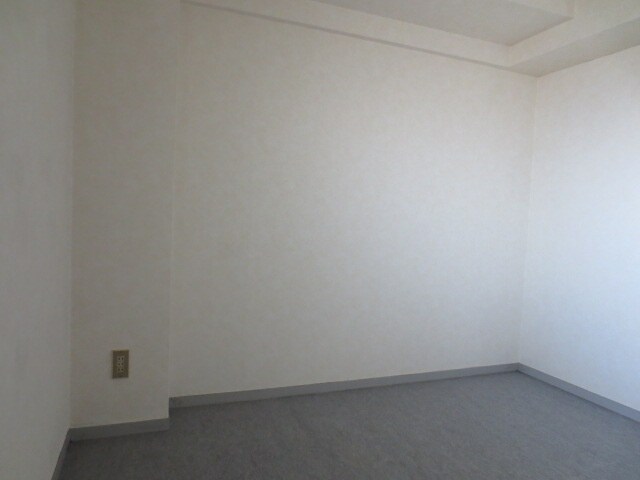物件内観写真13　(居室)