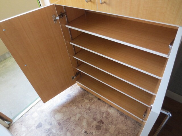 物件内観写真14　(靴箱)