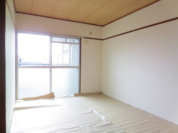 物件内観写真10　(居室)