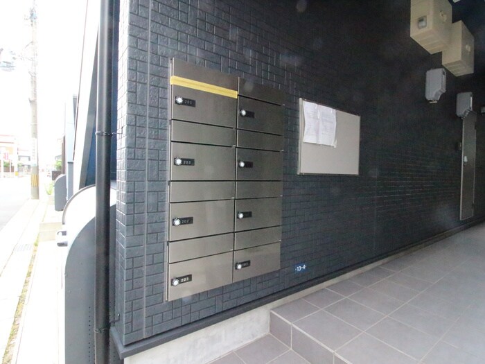 物件外観写真4　(建物設備)