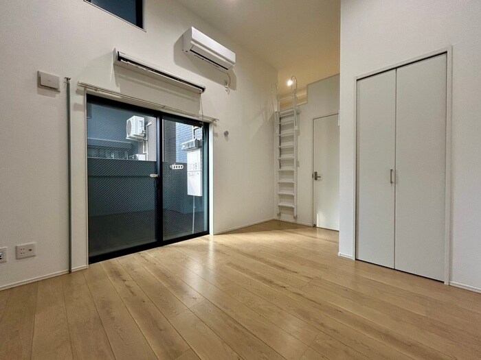 物件内観写真22　(居室)