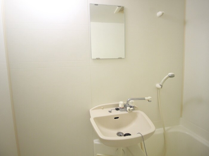 物件内観写真11　(洗面)