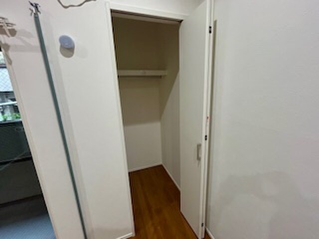 物件内観写真11　(収納)