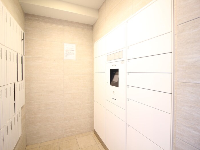 物件外観写真4　(建物設備)