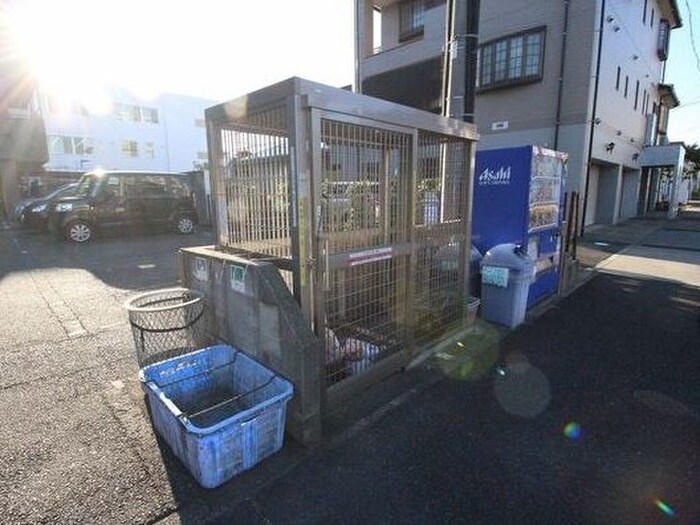 物件外観写真4　(建物設備)