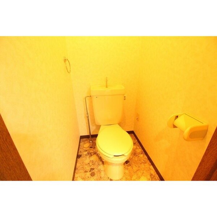 物件内観写真13　(トイレ)