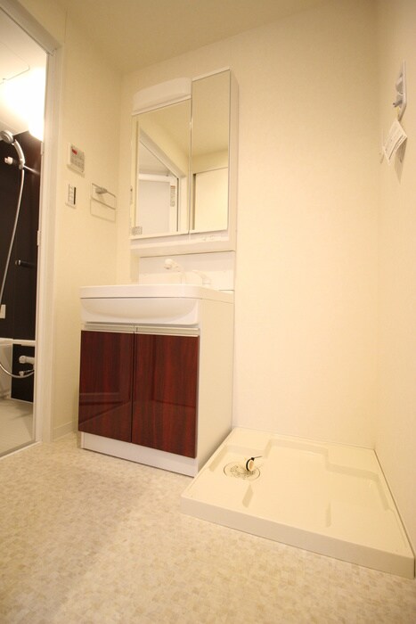 物件内観写真11　(洗面)