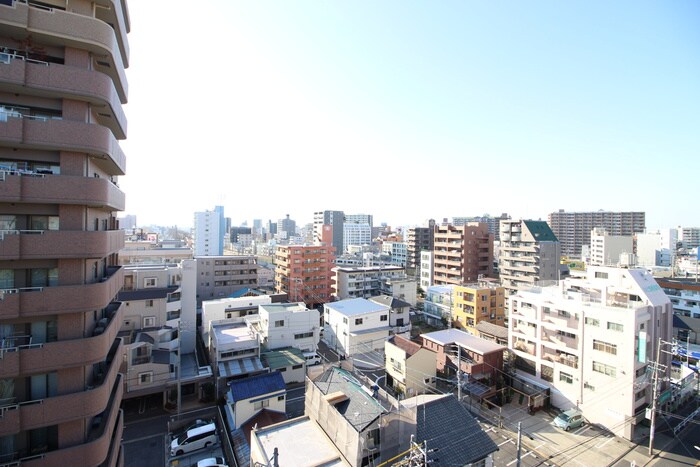 物件内観写真15　(室内からの展望)