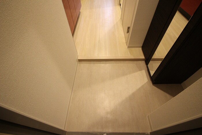 物件内観写真17　(玄関)