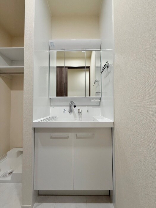 物件内観写真10　(洗面)