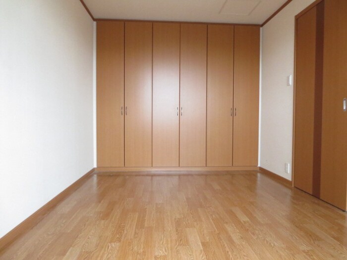 物件内観写真5　(居室)