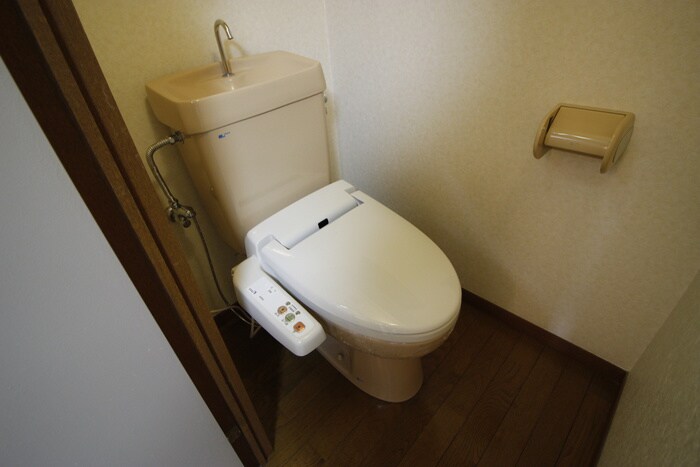 物件内観写真14　(トイレ)