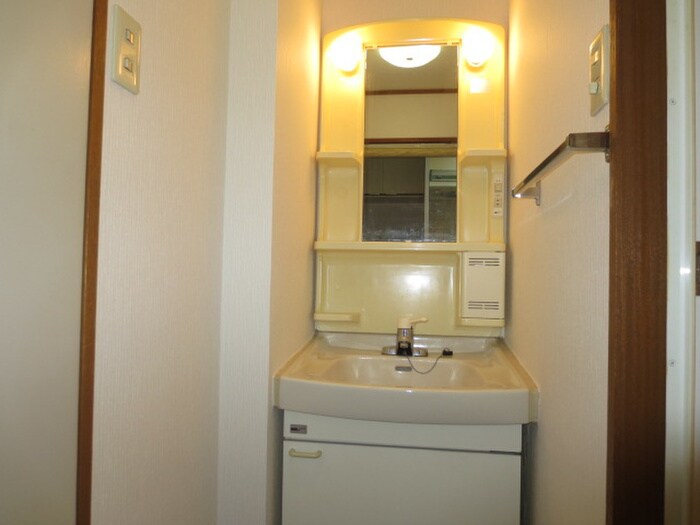 物件内観写真16　(洗面)