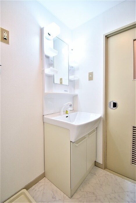 物件内観写真10　(洗面)