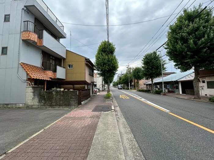 物件外観写真6　(周辺環境)