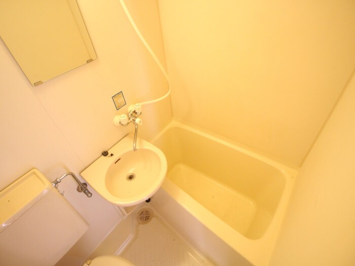 物件内観写真12　(バス／シャワールーム等)