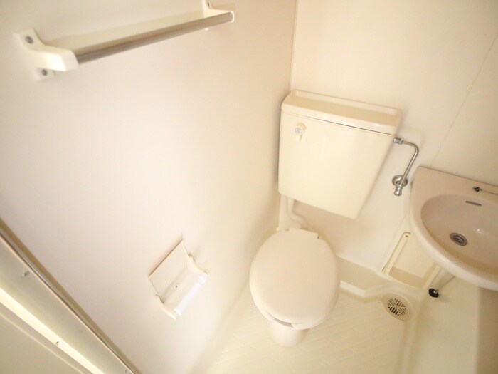 物件内観写真13　(トイレ)