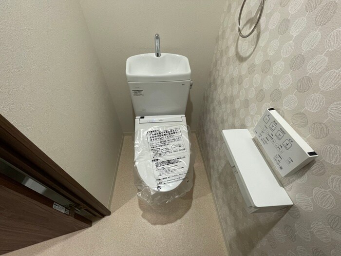 物件内観写真12　(トイレ)