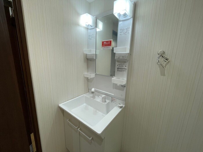 物件内観写真13　(洗面)