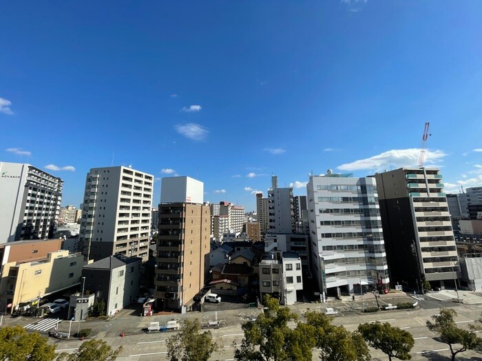 物件内観写真15　(室内からの展望)