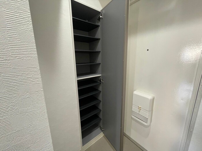 物件内観写真17　(靴箱)