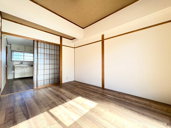 物件内観写真8　(居室)