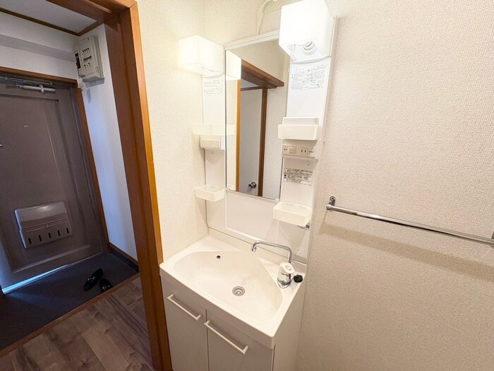 物件内観写真13　(洗面)