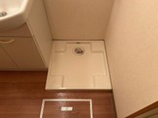 物件内観写真20　(室内からの展望)