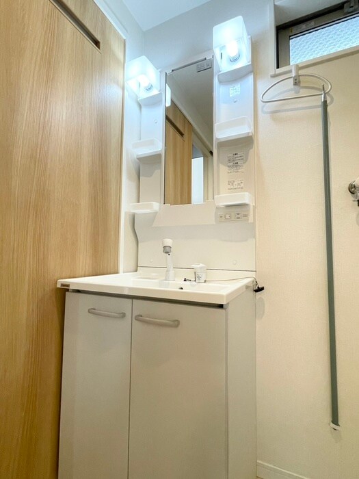 物件内観写真10　(洗面)