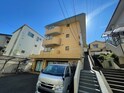 ヤマテオザワビル