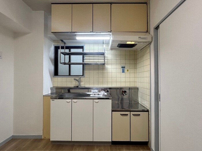 物件内観写真8　(キッチン)