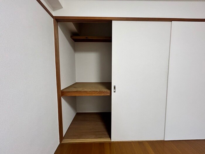 物件内観写真14　(収納)